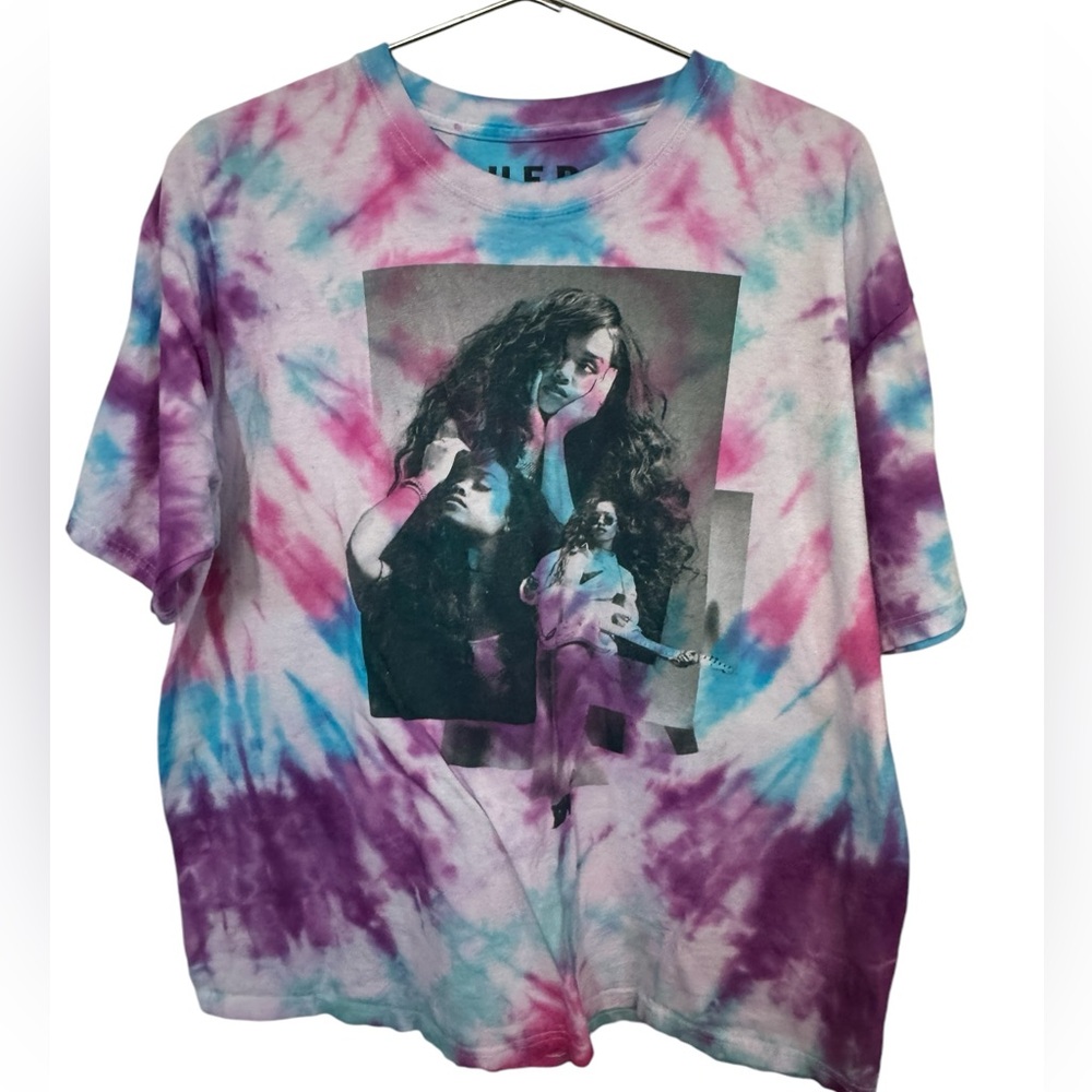 H.E.R. Custom Tie Dye Women’s XL T-Shirt R&B Soul Gabriella Sarmiento Wilson